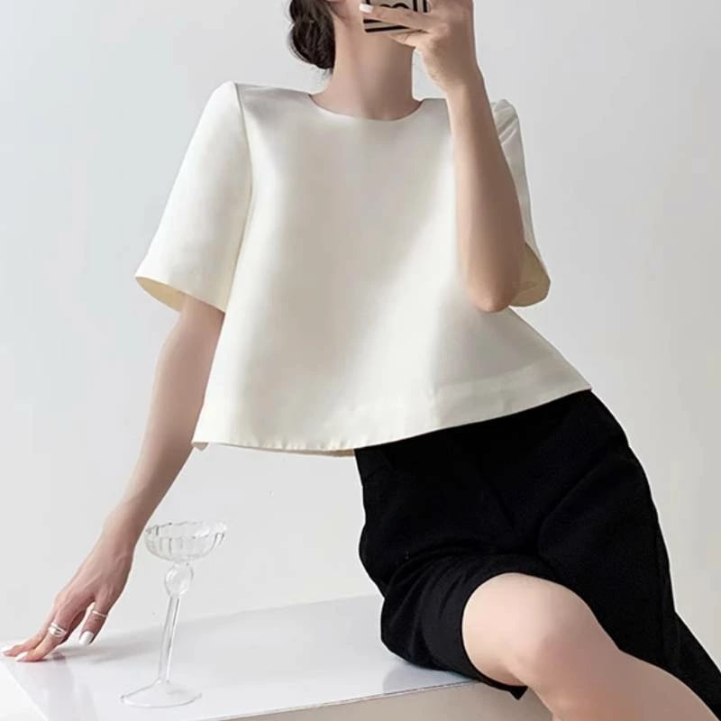 お値下げしましたレディース トップス プルオーバー ミニ ショート 半袖 ラウンドネック 襟なし ワイド 裾ワイド かわいい 大人可愛い きれいめ シンプル カジュアル 上品 おしゃれ かっこいい レ