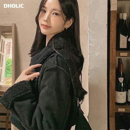 [メガ割りSALE]2WAYマフポケショートムートンジャケット