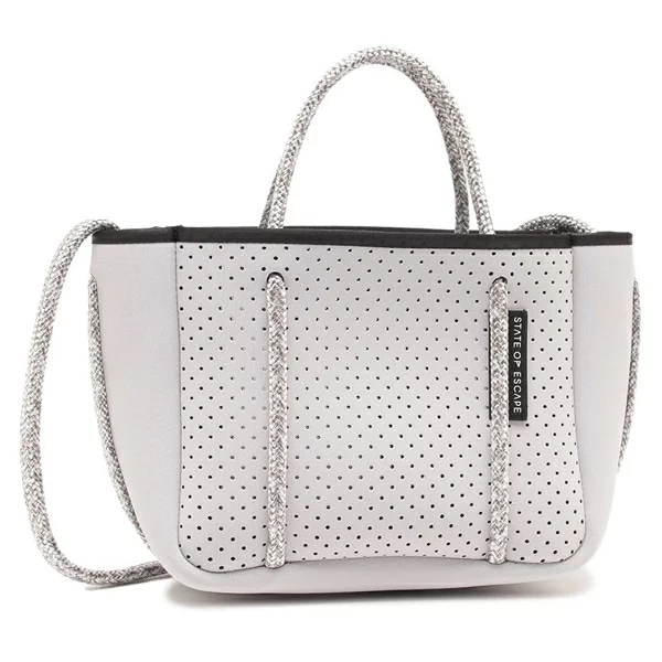 ブエスケープ ショルダーバッグ マイクロ レディース MICROBLENDCLO