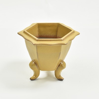 盆栽鉢 黄 4号 六角三ツ足 幅13cm高11cm 陶器