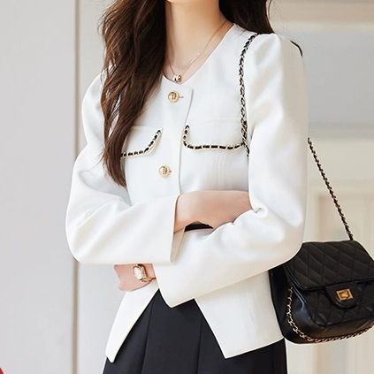 2点セット セットアップ スーツ ジャケット ボトムス 長袖 前開き ポケット デザインボタン ウエストベルト スカート フレアスカート ミディアム丈 かわいい 大人可愛い きれいめ シンプル