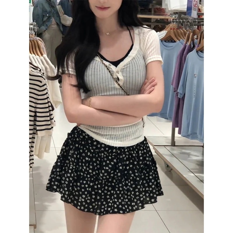【1つ買うと10つ無料】2025年夏の女性のための黒い花の短いスカートハイウエスト ラインスリムスカートスタイルケーキスカート