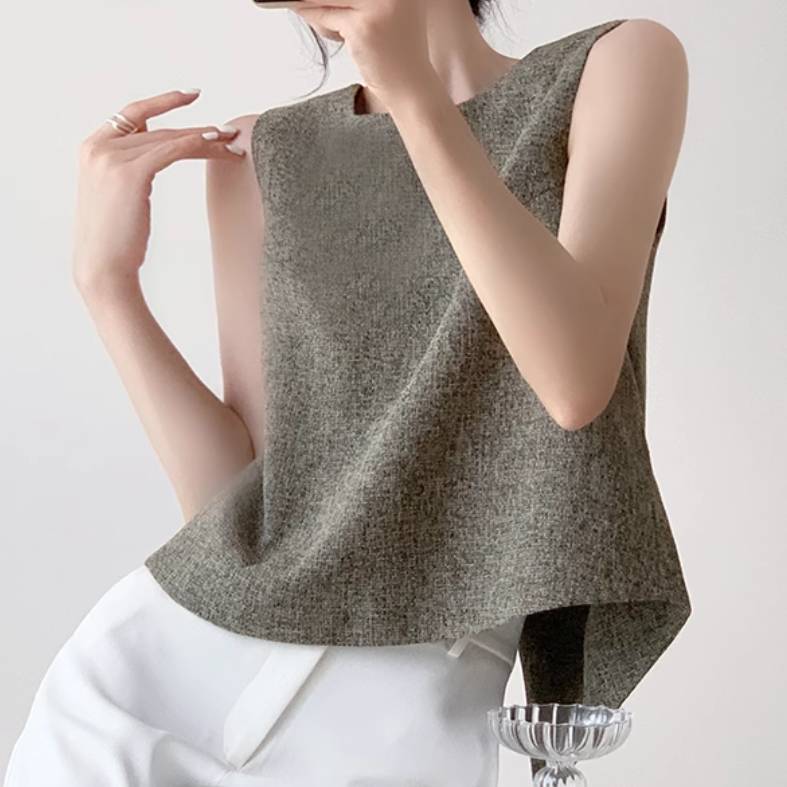 人気 新作 レディース トップス プルオーバー 袖なし ノースリーブ ラウンドネック 襟なし ワイド アシンメトリー かわいい 大人可愛い きれいめ シンプル カジュアル 上品 おしゃれ かっこいい 4,801円