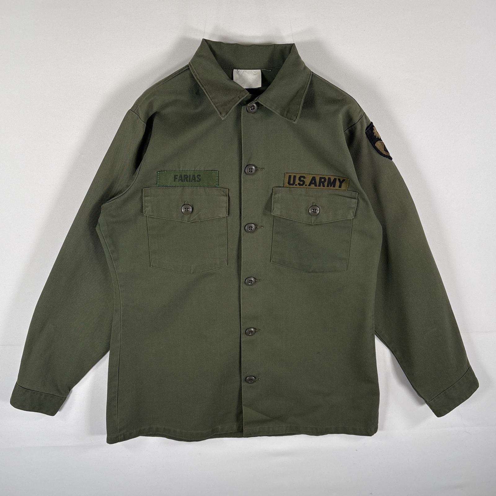 古着 長袖 ユーティリティシャツジャケット コンバットシャツ ワッペン U.S.ARMY オリーブグリーン メンズ
