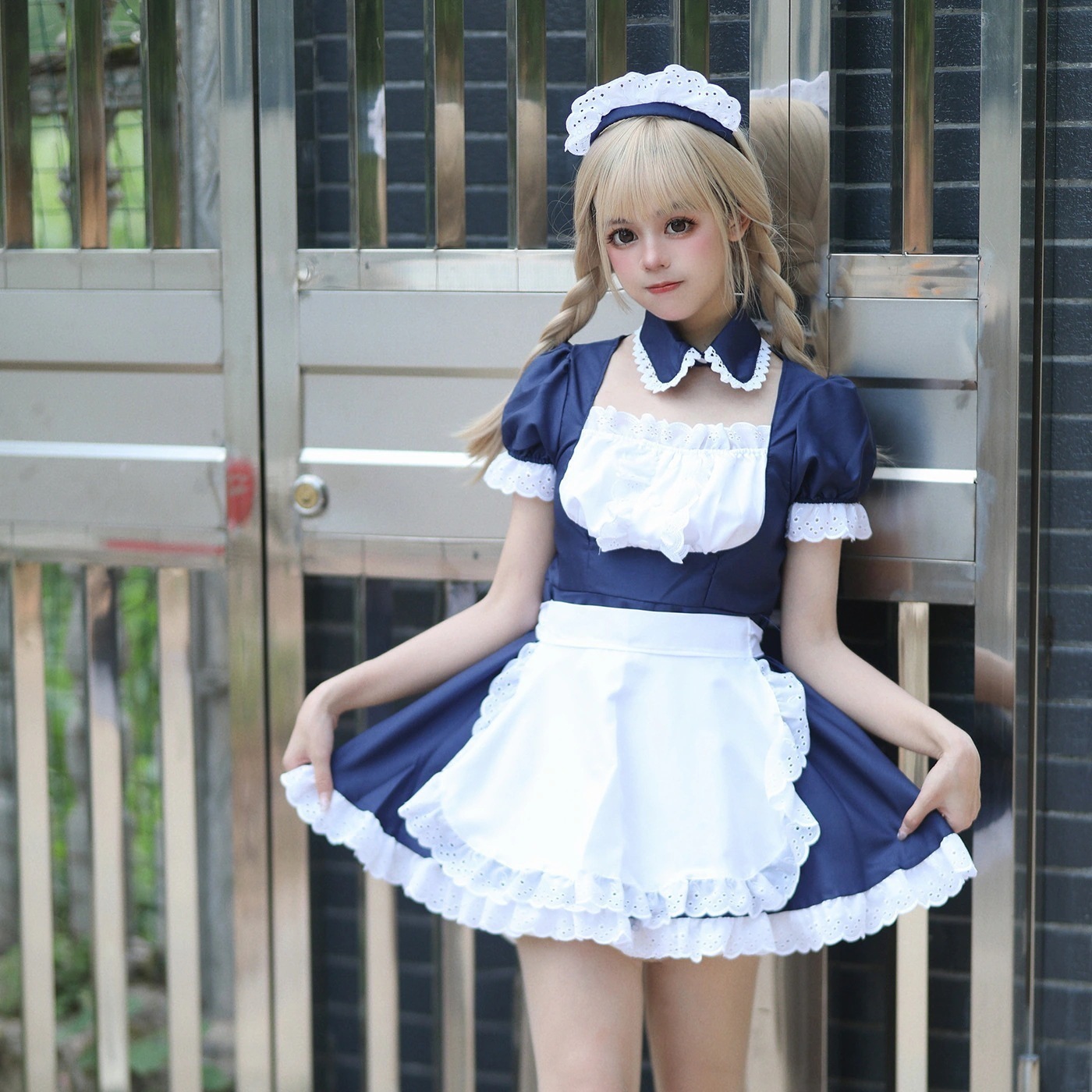 【2025新作】正規品秋葉原日韓萌えメイド服クラシックメイド服コスプレ衣装ハロウィーン衣装