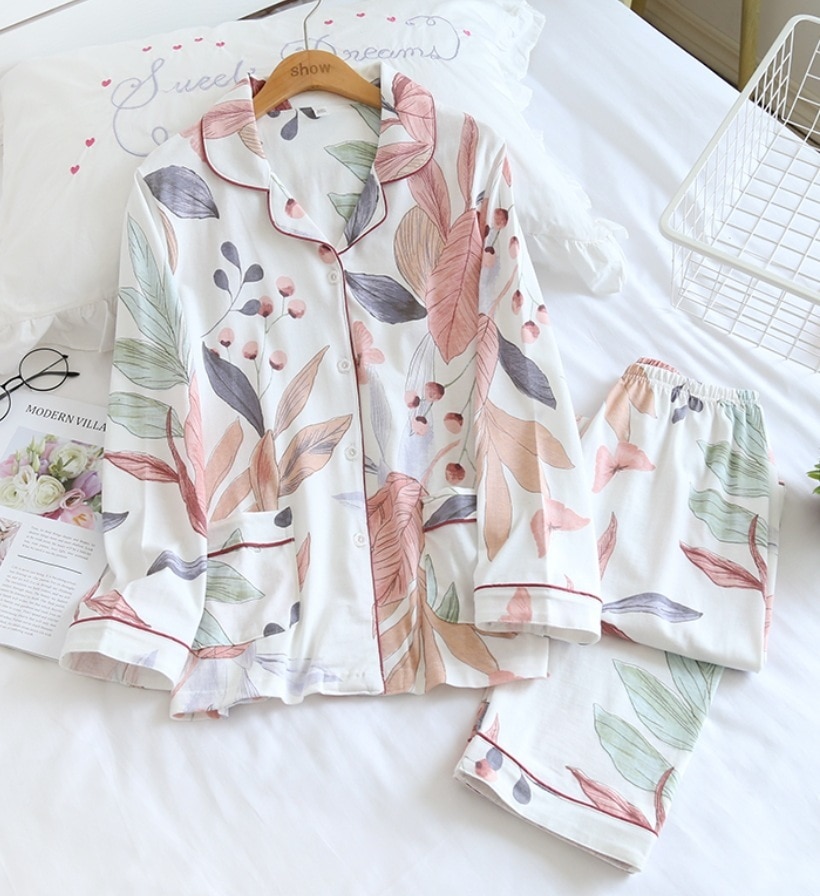 ルームウェア デート モテアイテム 部屋着 ショートパンツ リネン 半袖 可愛い きれいめ 上品 おしゃれ かっこいい 可愛い ラブリー キュート ガーリー クール モード系 セクシー