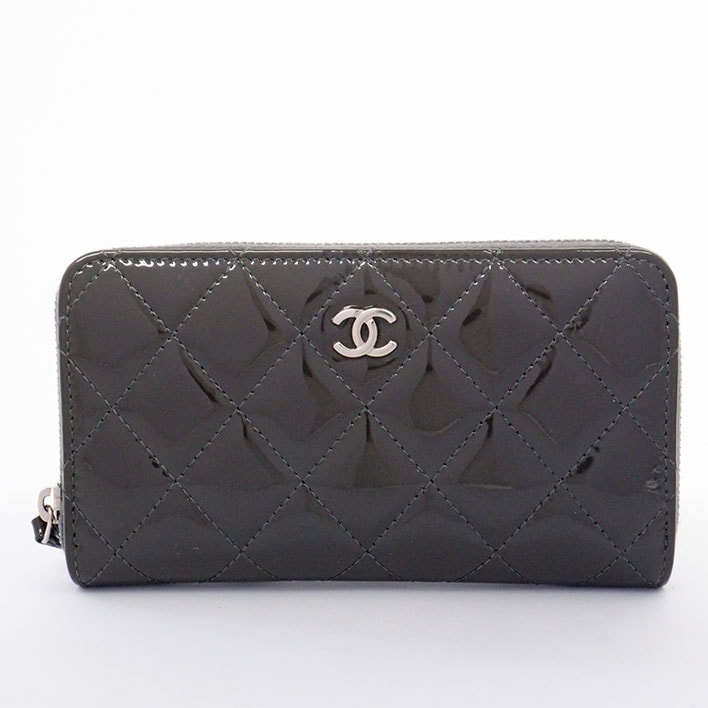 【美品】シャネル ココマーク ジップアラウンドウォレット シルバー金具 マトラッセ レディース 【財布その他（小銭入れあり）】