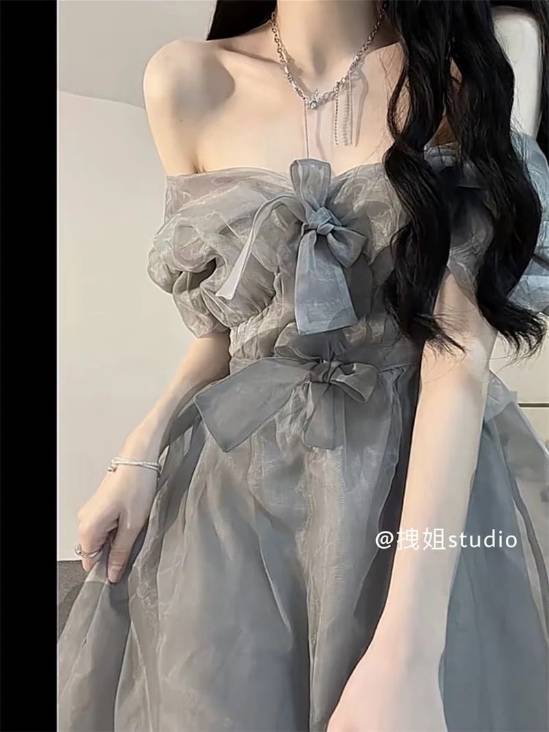 ロリータ コスプレ 2024 新作 メイド服 着痩せ セーラー服 グレー メッシュ 蝶結び プリンセススカートサンタコスプレ