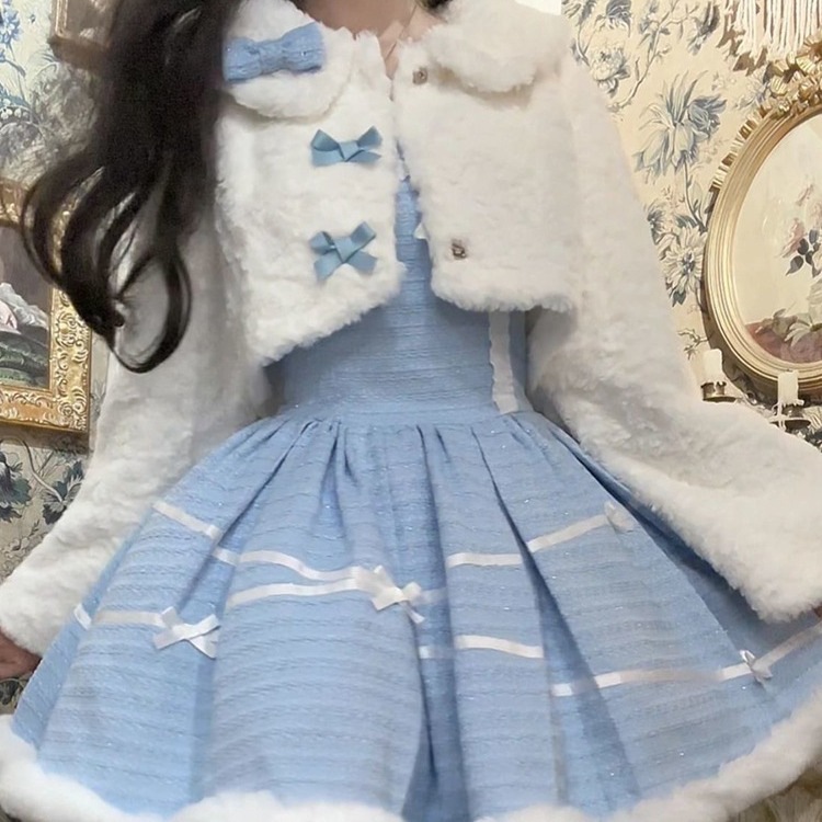 ふわふわのショート丈リボン付きジャケットとスタイリッシュなワンピースが特徴の春と秋にぴったりな韓国風ロリータ風レディースツーピースセットです