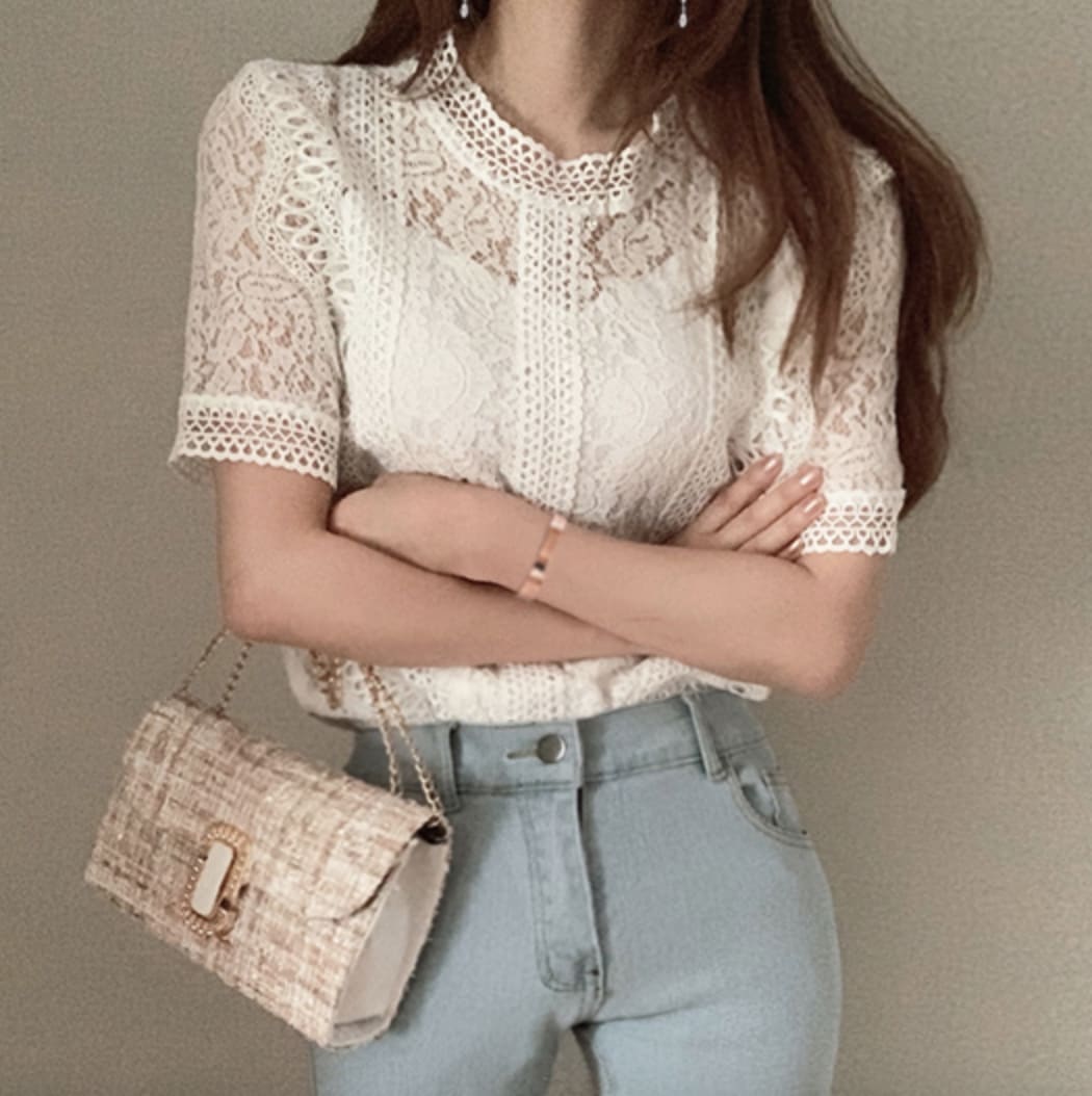 トップス デート シャツ ブラウス カットソー 袖あり 半袖 スリム タイト 細身 夏 10代 20代 個性的 ホワイト アプリコット レース S M L 透け感 こなれ感 レディース 通勤　通学