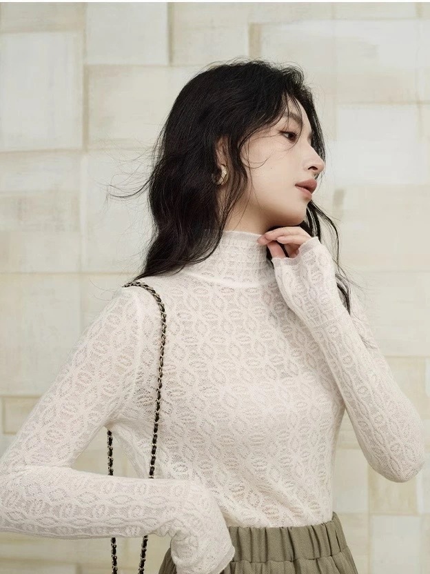 【2024新作】フランス産レース ハイネックトップス ブラック ホワイト M L 長袖 インナー 透け感 エレガント フェミニン 秋冬 レディース カジュアルコーデ 重ね着 上品【LPIUTY】