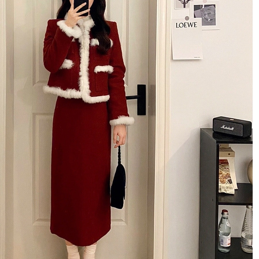 【急速発送】【人気商品】2025秋冬クリスマスセット レッド 二点セット運動セットおしゃれ百掛け長袖 無地デザイン感ニッチカジュアルスウェットズボン