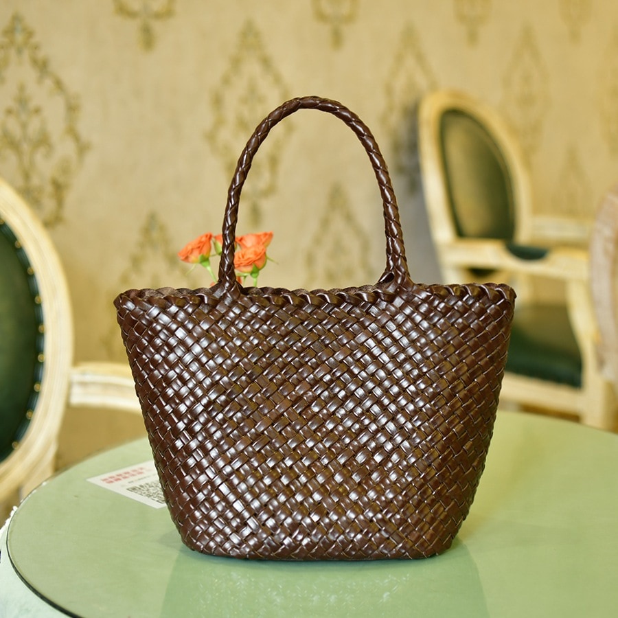 2024新型頭層牛革編み野菜バスケットバッグレトロ本革ハンドメイドハンドバッグ母子バッグ