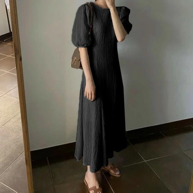 ワンピース ロングワンピース 5分袖 ラウンドネック パフスリーブ ロング丈 セミフレア かわいい 大人可愛い きれいめ シンプル 上品 おしゃれ かっこいい カジュアル こなれ感 個性的 主役級