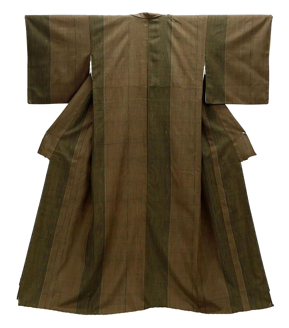 紬 未着用美品 正絹 縞模様 身丈164.5cm 裄丈66cm 紬 未使用 新古品 着物 d0509