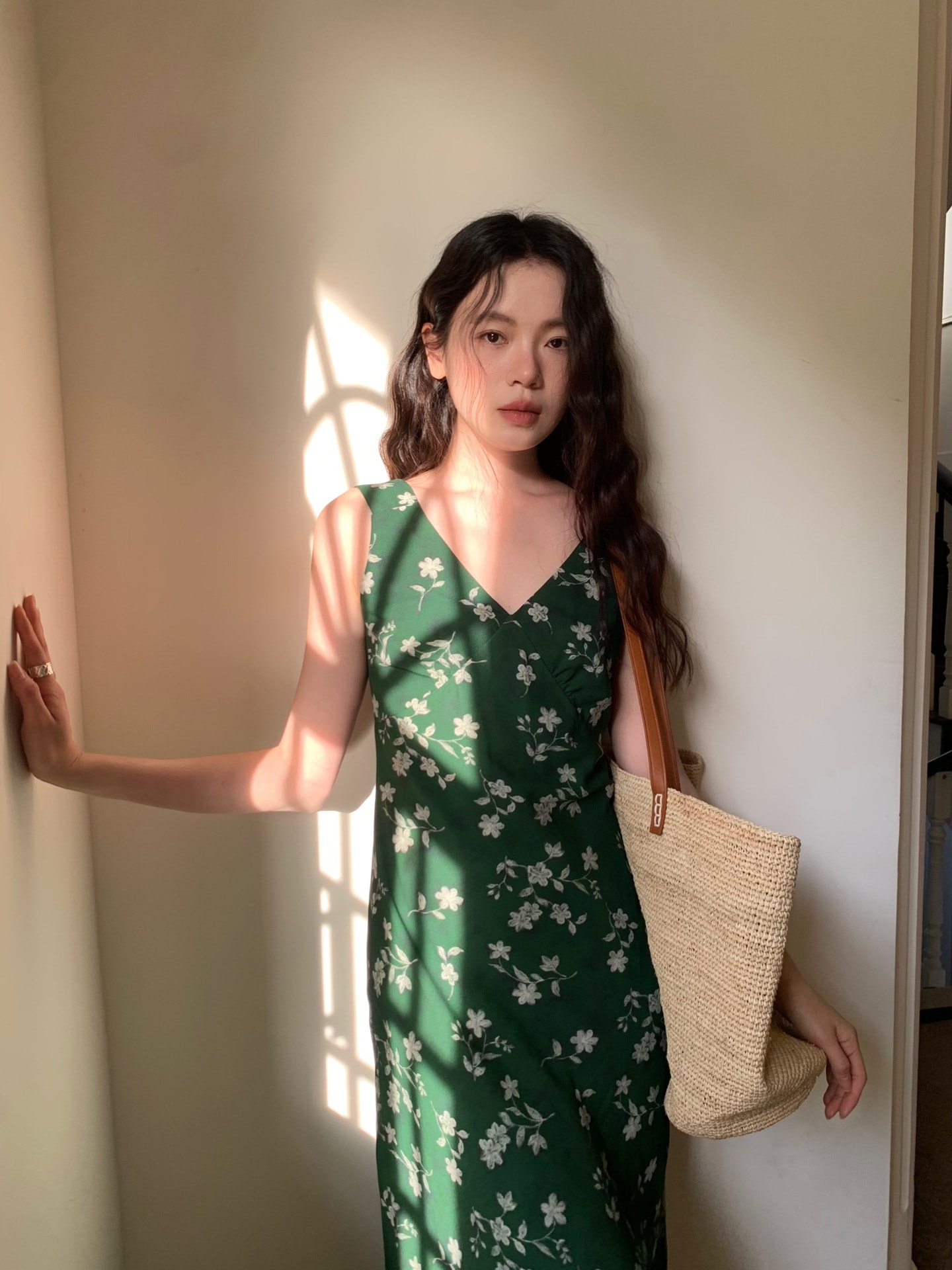 解釈美NEWOPEN 25夏復古修身ライン絶美砕花vネックノースリーブワンピース女性S5581