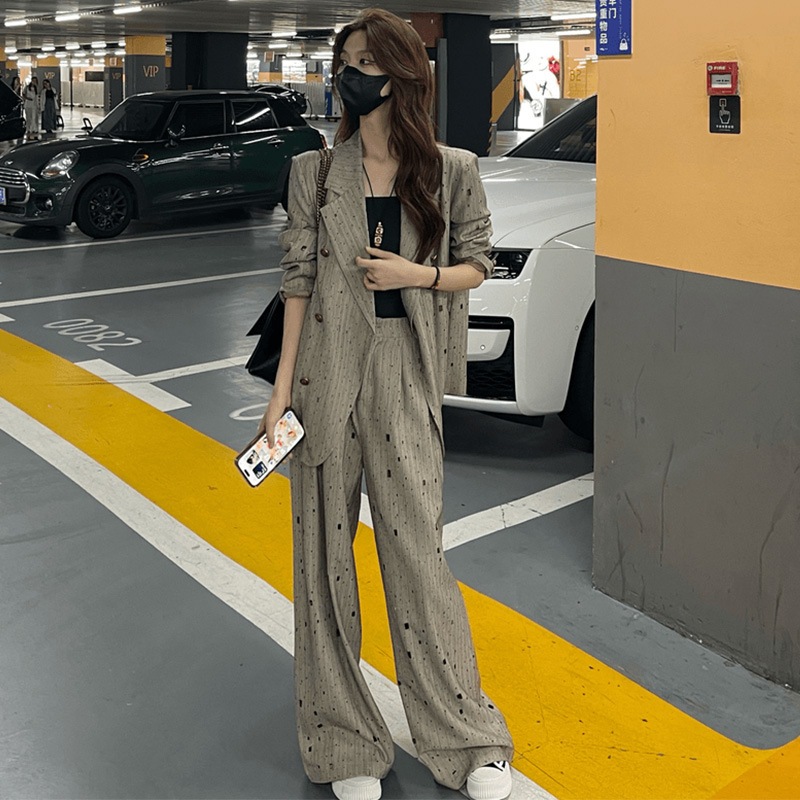 高級感スーツスーツ女性秋の洋気が痩せていてゆったりとしたアイロンスーツのコートのワイドパンツ2点セット