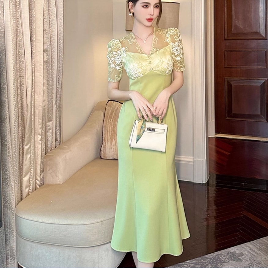 レディース ワンピースドレス 膝下 半袖 パフスリーブ Vネック タイト スリム 細身 ストレート 背中開き フィッシュテール レース 透け感 きれいめ 上品 おしゃれ かっこいい ガーリー 個性的