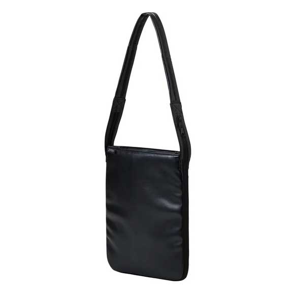 （まとめ買い）マチが広がる ノートPC用トートバッグ ジプト 11.6インチ対応 PU ブラック 8442-BK [x3]