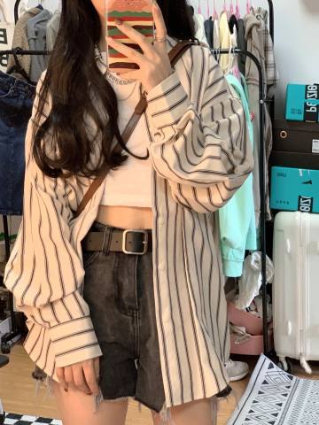 【1つ買うと10つ無料】女性用のストライプシャツジャケット2025年春と秋2025年スタイルの薄片脚の長袖の長袖