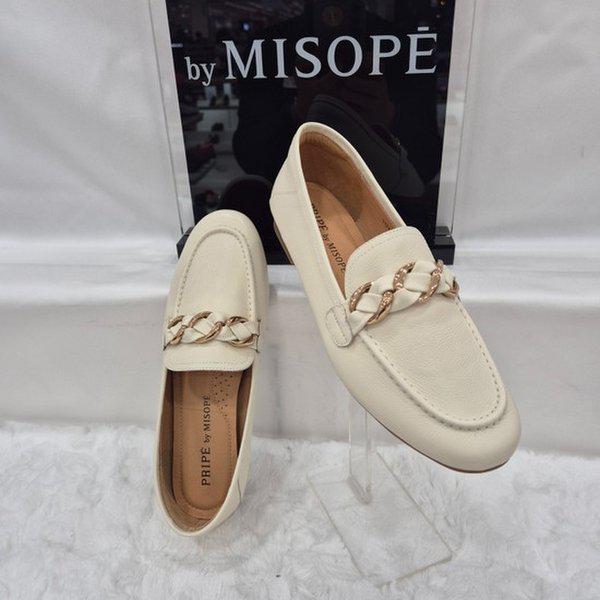 By 女性 チェーン ポイント ローファー 112HT419SS012 IVORY 2 JJ