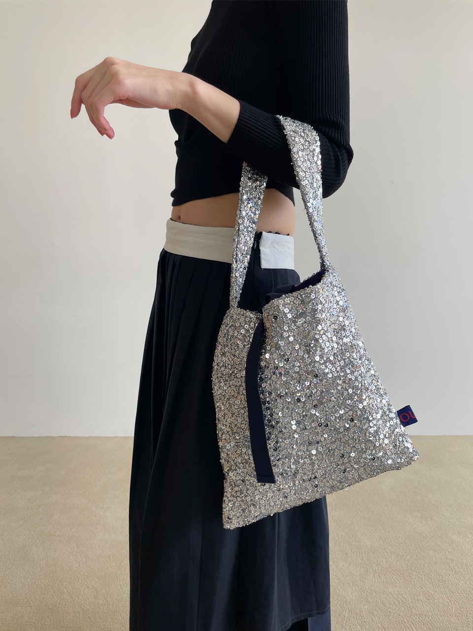 Spangle padding Mini Bag. Silver