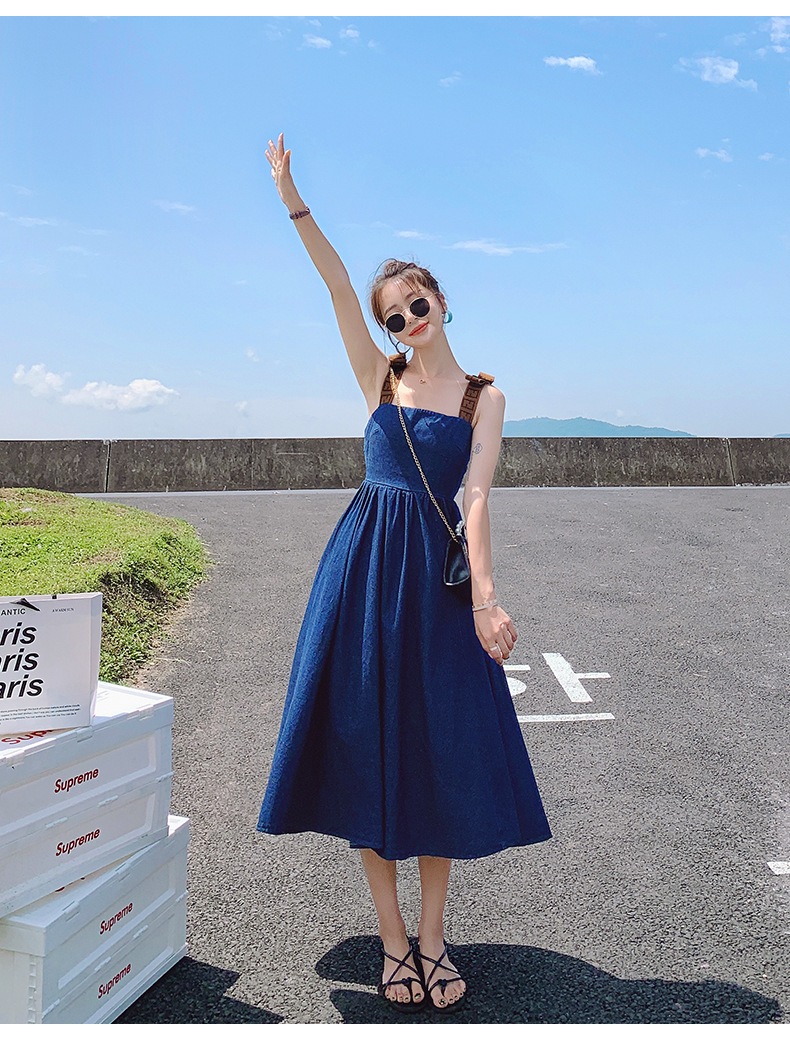 デニム生地 ワンピース デニムワンピース ミモレ丈 ノースリーブ スクエアネック 襟なし ストレート ワイド ウエストマーク デニム 薄手 かわいい カジュアル おしゃれ こなれ感 ラフ ラブリー