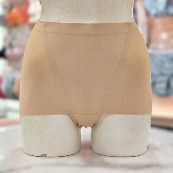 AK盆唐店 BBMシームレス機能性パンティーガードル GP3525-LB 4,860円