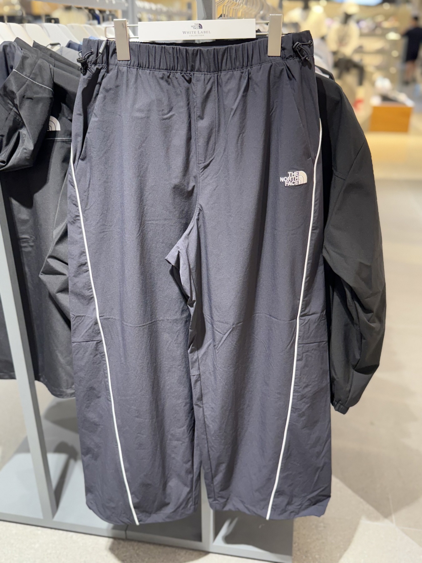 韓国正規品保証 関税負担なしNP6NR54J DYNAMO PANTSデイリー 基本 着装 男子 女子 人気 韓国 ファッション 男女共用 アウトドア