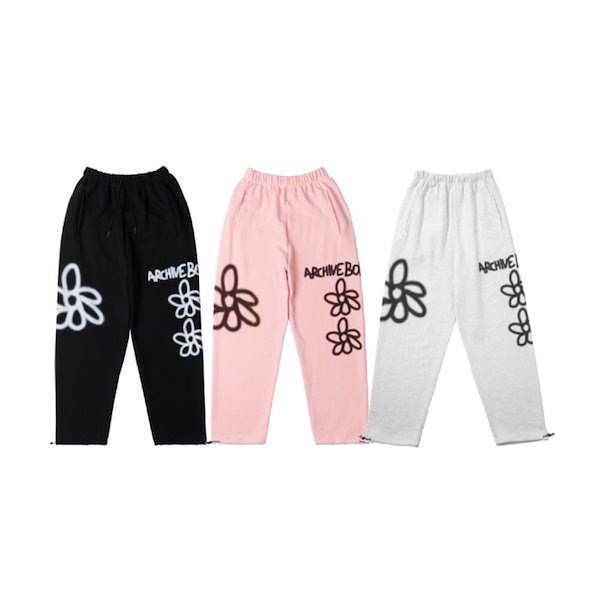 感謝の声続々！ 【チェウォン着用】939DAISY SWEAT PANTS