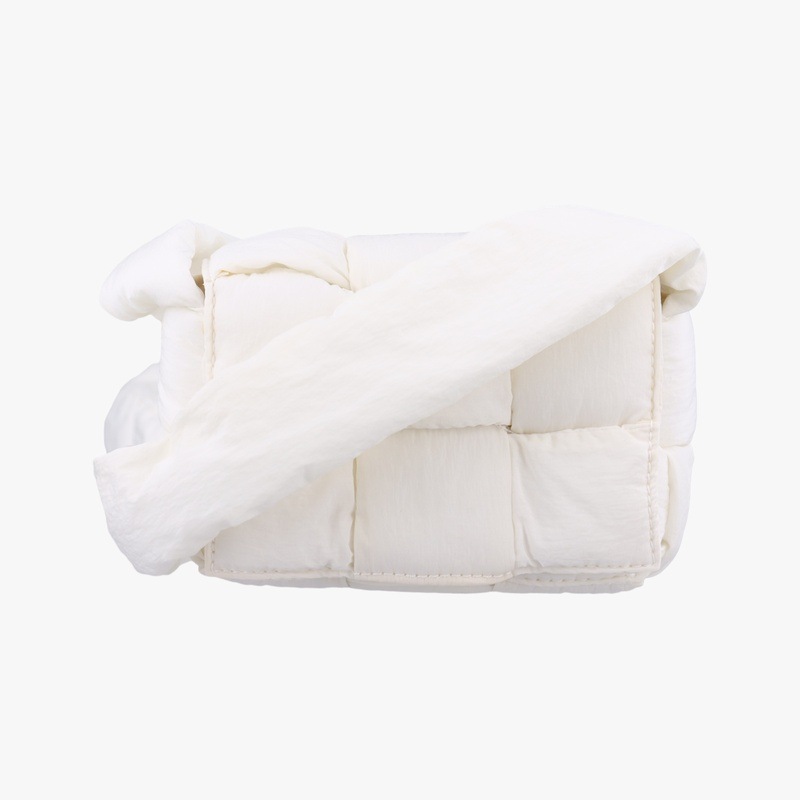 キャンディ カセットホワイトラムスキンP02326148T中古 27,950円