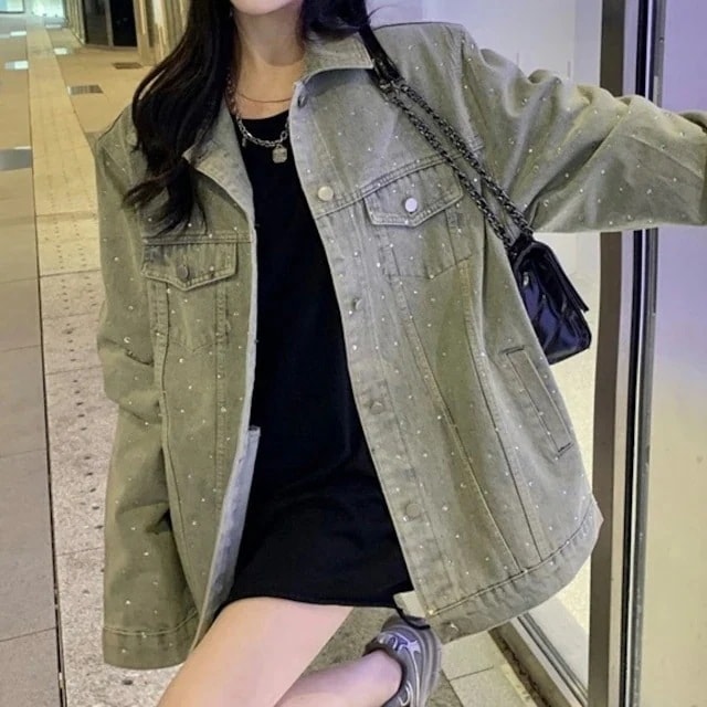 2025春夏アウター ジージャン デニム生地 ジャケット 丈長め 襟 スタンダードカラー ボタン キラキラ レトロ ヴィンテージ感 春 ライトブルー 水色 韓国ファッション レディース おしゃれ お出