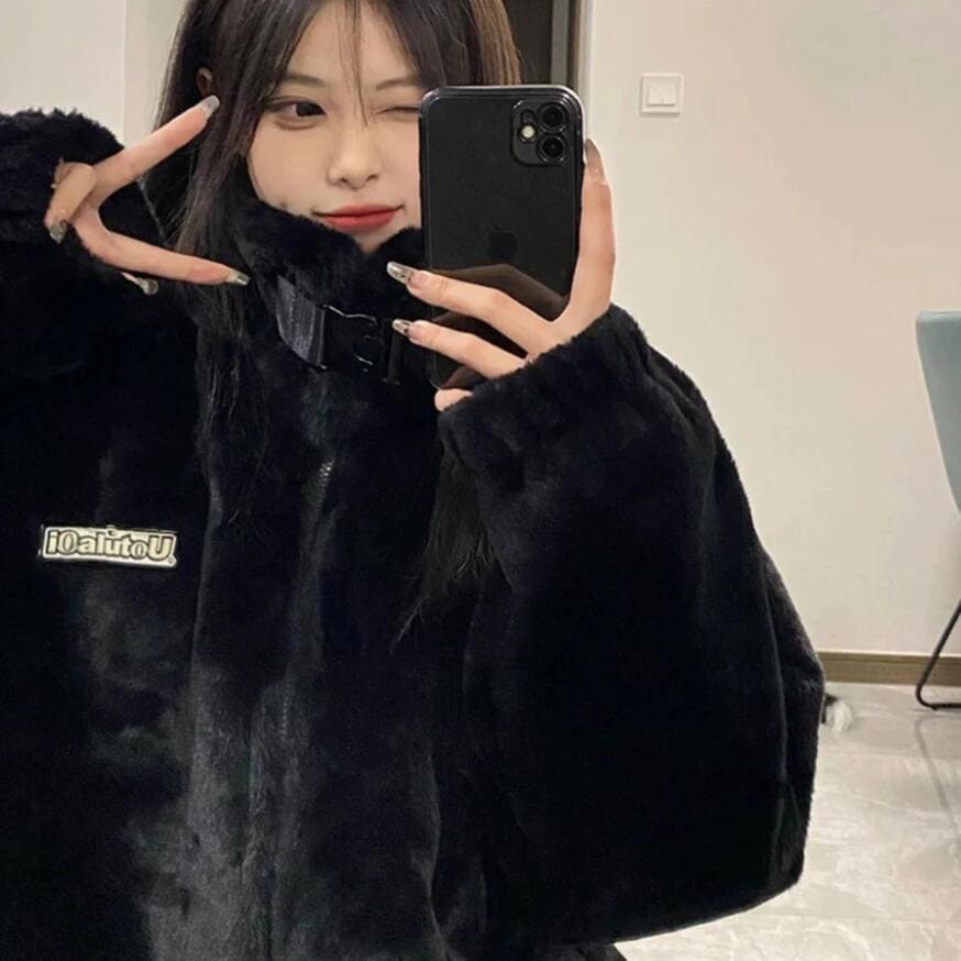 オーバーサイズ フェイクファー ジャケット アウター ブルゾン エコファー スタンドネック ハイネック 暖かい 防寒 ビッグシルエット ゆったり カジュアル 韓国ストリート メンズライク