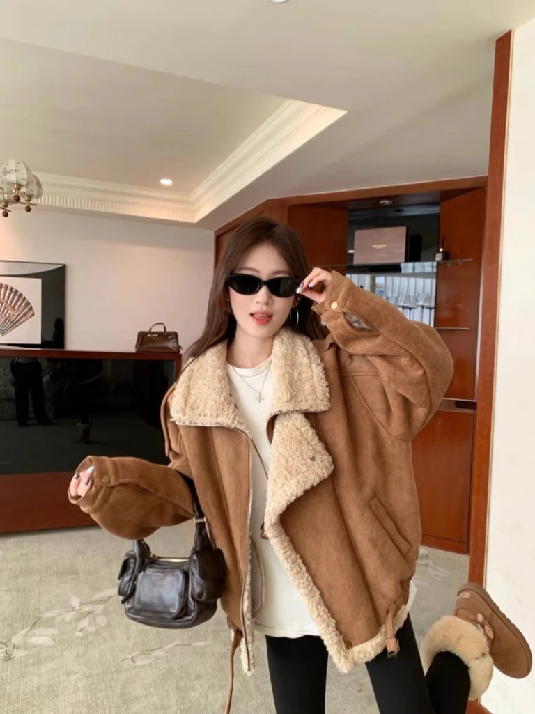 襟付きジャケット 厚手防寒あったかアウター 2025 暖かい羽織るかわいいジップアップフェイクムートン長袖裏サイズシルエット韓国ファッションレディース スウェード 裹起毛スエード調 秋冬ふっくら中綿