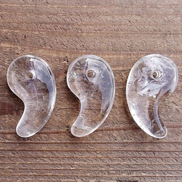 ビーズ アクセサリー用品 アクセサリー道具 材料 手芸 ハンドクラフト コレクション 勾玉 天然水晶
