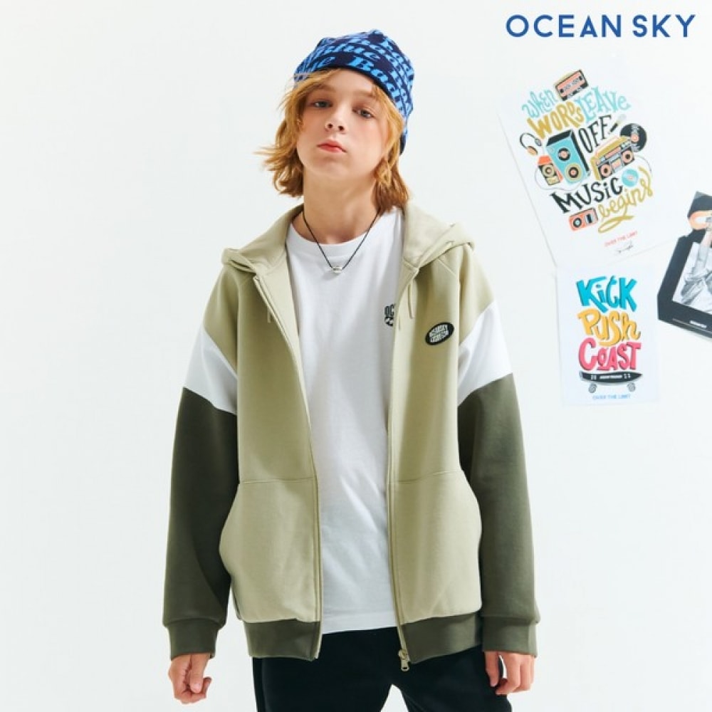 オーシンスカイ 男の子 切替 フードジップアップ CEJB4315B0X