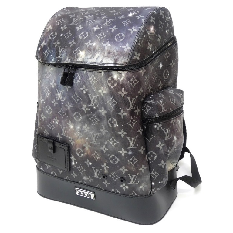 ルイ・ヴィトン LOUISVUITTON リュック アルファバックパック M44174 モノグラムギャラクシー 黒 【中古】(67753)
