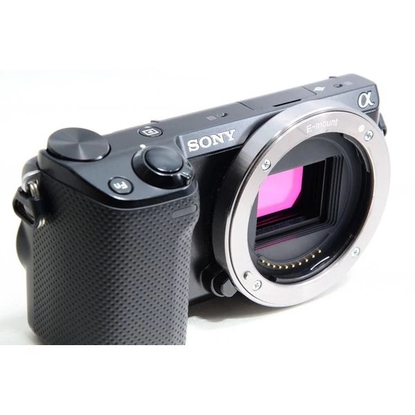 【中古】ソニー SONY NEX-5R ブラック ボディ 美品 SDカードストラップ付き