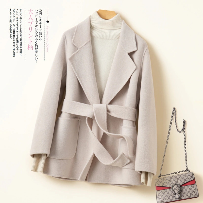 【少数入荷】冬用 ウール両面ツイードコート レディース ヘップバーン風 ブレザーカラー 韓国風 ショート丈 単色 ウールコート ブラック