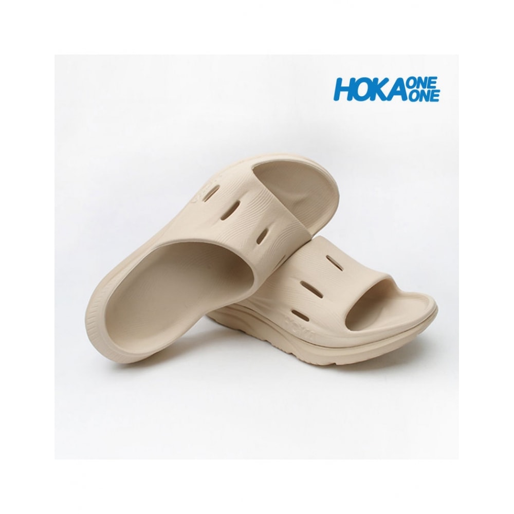 ナイキホカオネオネスリッパオーラリカバリースライド 3 シフティングサンド 1135061-SSSS
