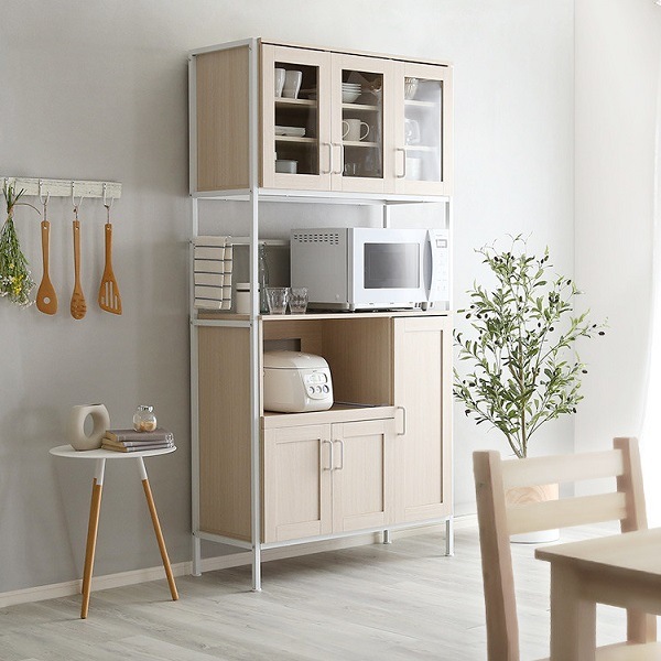 【北欧ナチュラル】 さわやか おしゃれ 食器棚 高級感 ガラス扉 木目 スッキリ収納 ホワイト スチール 丈夫 一人暮らし 新生活
