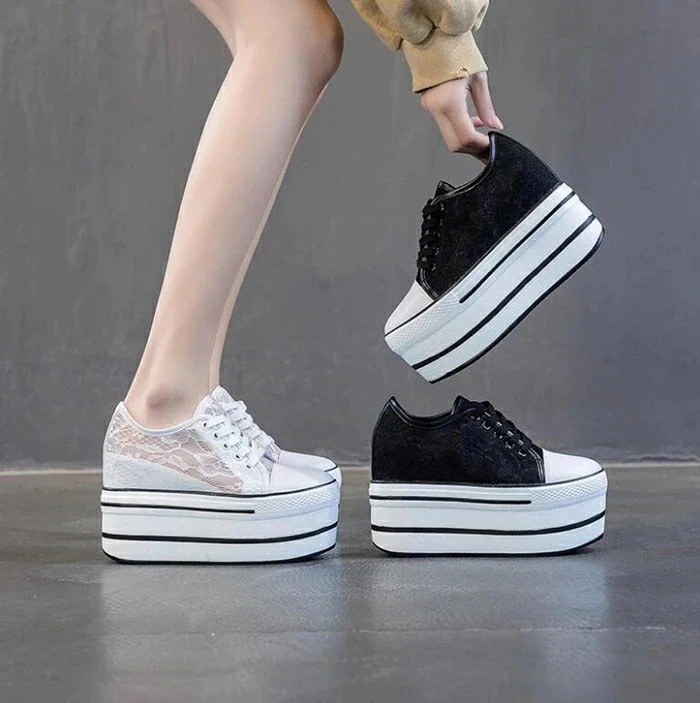 スニーカースリッポン厚底スニーカーレース 【即納】インヒールスニーカー レディース シューズ メッシュ インヒールスニーカー 厚底ス スニーカー ヒールニーカー スリッポン レディース靴 編み上げ