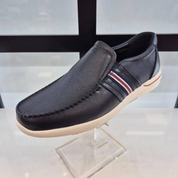 HC11 牛革 男性用 M2D9U5P13 (31461922)