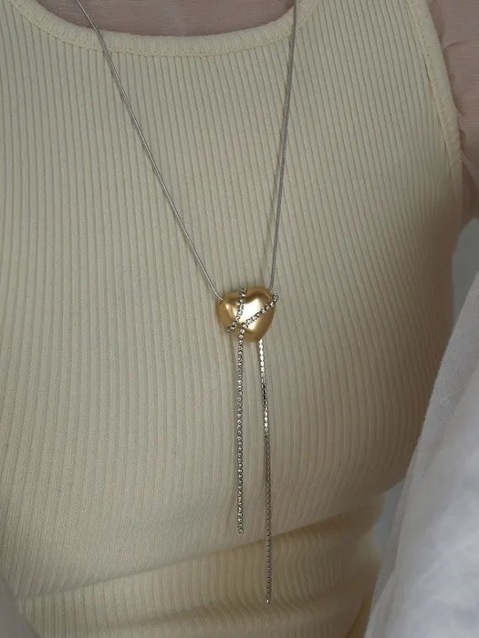 Moonlit Heartstrings Long Necklace 韓国コスメ 韓国ブランド レディースファッション アクセサリー ピアス 指輪 イヤリング 韓国人気 アイドル