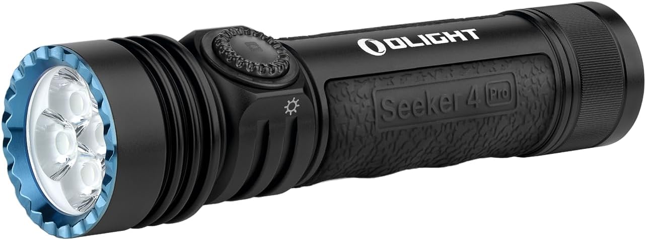 Seeker 4 Pro LEDライト 懐中電灯 4600ルーメン 射程260m 充電式 Type-C充電 防水IPX8 耐衝撃 残量表示
