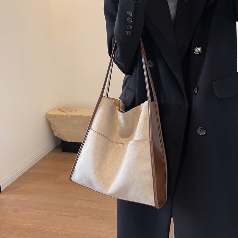 バッグインバッグ 大容量トートバッグ 水筒ポーチ 手提げバッグ 高級感 トートバッグ ファッション かたかた掛け