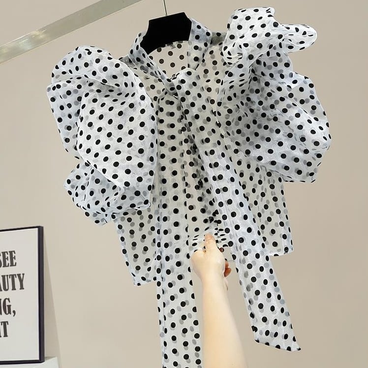 トップス ブラウス レディース 袖あり 半袖 スタンドカラー 襟なし シアー 透け感 シースルー スマート レース かわいい 大人可愛い きれいめ シンプル カジュアル 大人 上品 おしゃれ wto0