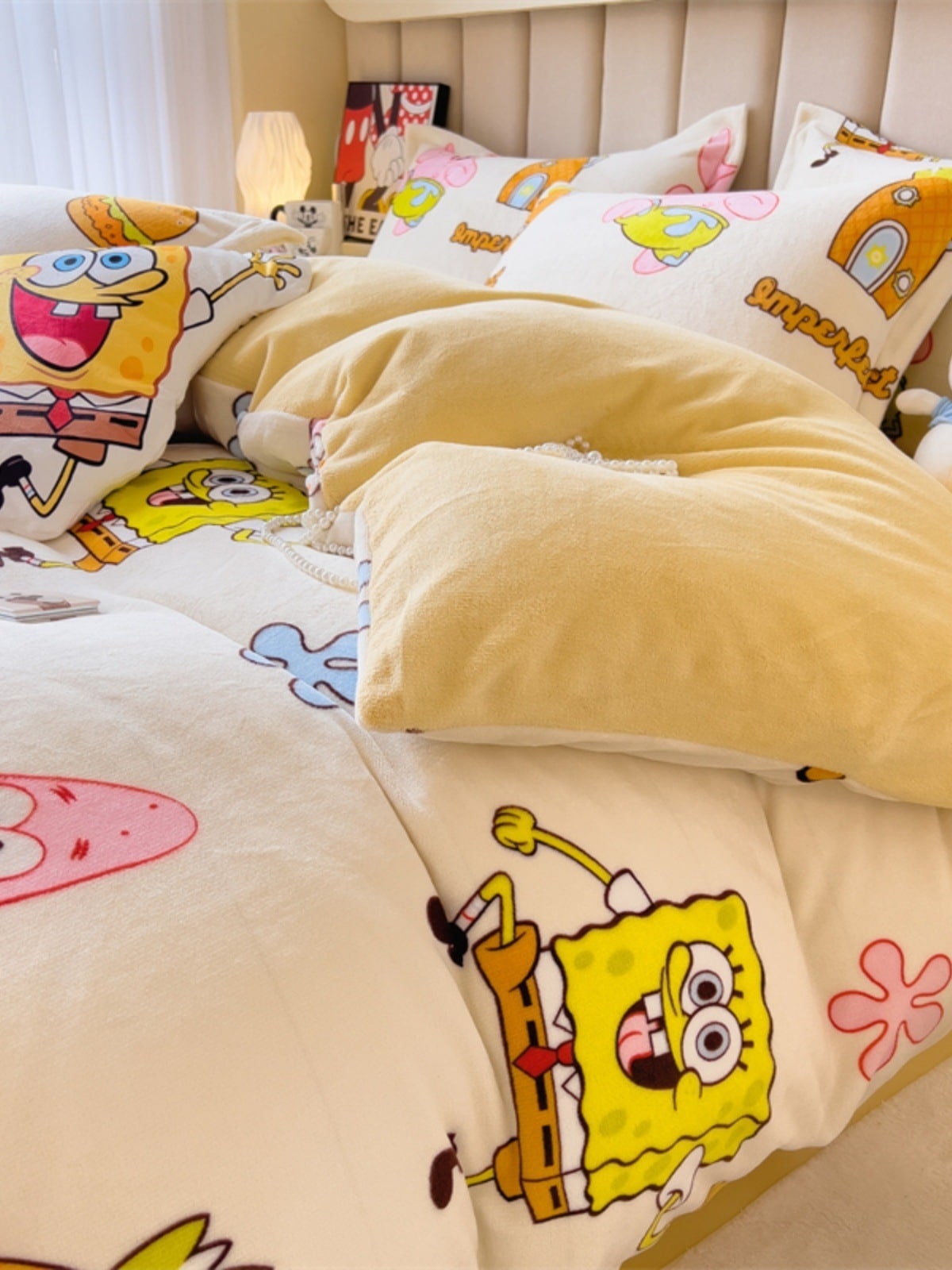 ミルクベルベット 3 点または 4 点セット スポンジボブ スクエアパンツ フランネルシーツボックスシーツキルトカバー子供用シングルおよびダブル寝具 4,743円