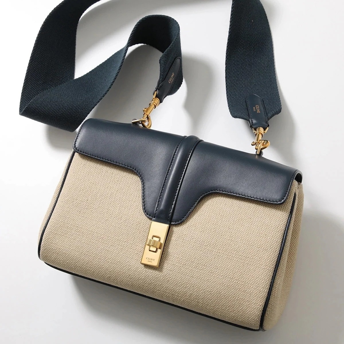 CELINE セリーヌ ショルダーバッグ Teen Soft 16 ティーン ソフト セーズ 196852DJ9.01NA レディース クロスボディ 鞄 Vanilla-Navy