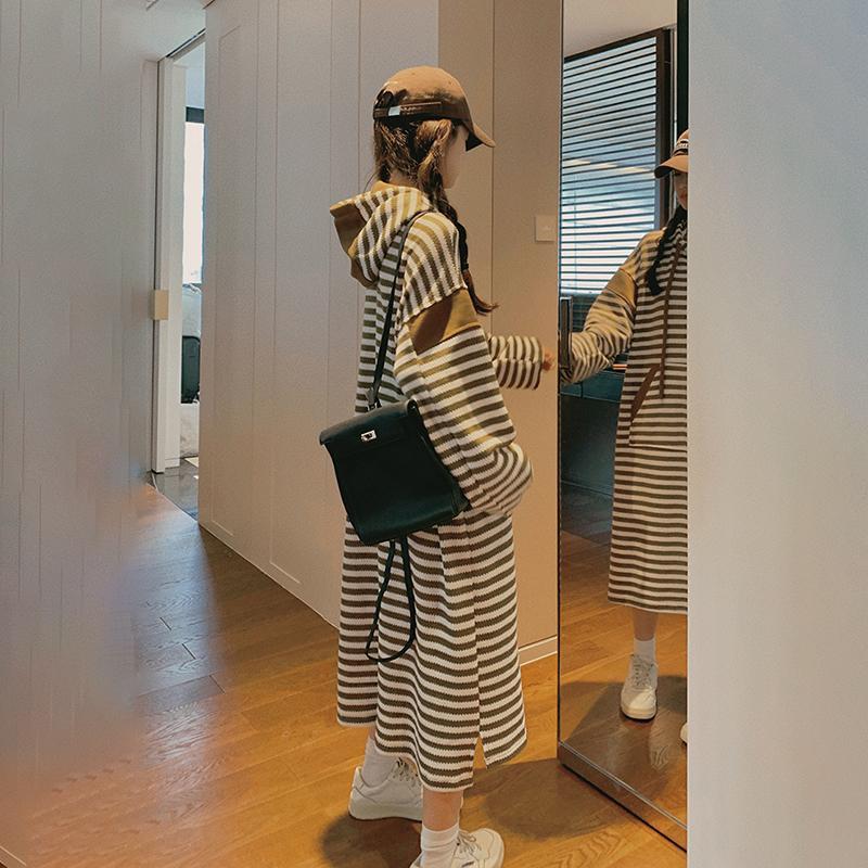 マウンテンパーカー 新作 おしゃれ ゆったり パーカー 長袖 トップス アウター 百掛け 運動 スウエット フード付き パーカー 大きめサイズ